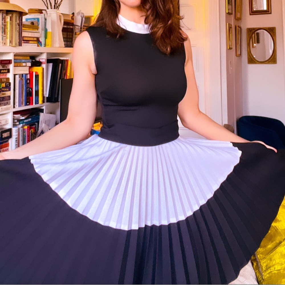 Mint 1960s Mary Dobbs Mod Color-Block B/W Dress W… - image 1